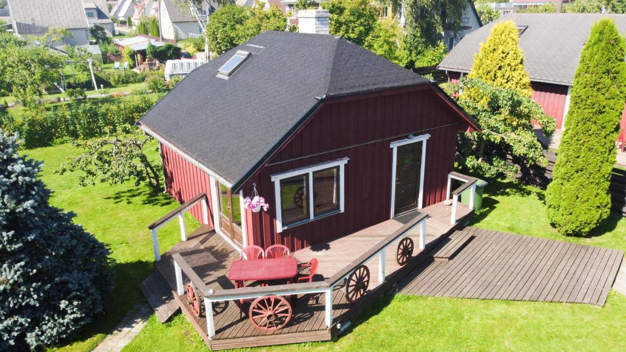 Teeny&Loora Villa Pärnu Buitenkant foto